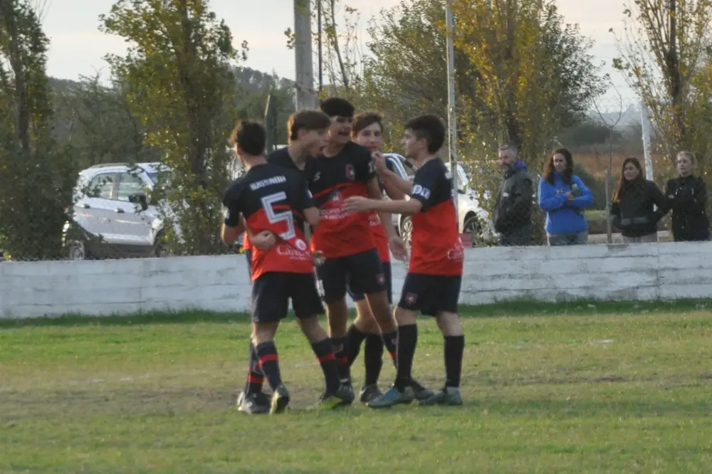 Fecha 10 Infantiles Juveniles Centro Social Fusión FC Atenas B (232)