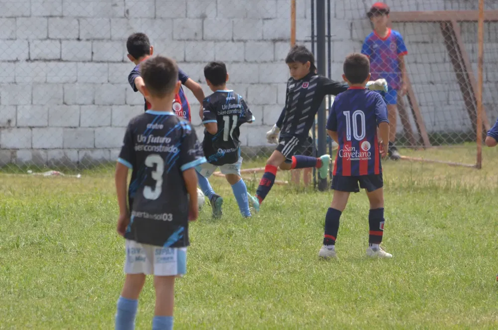 WhatsApp Image 2024-11-17 at 13.10.00 (1)