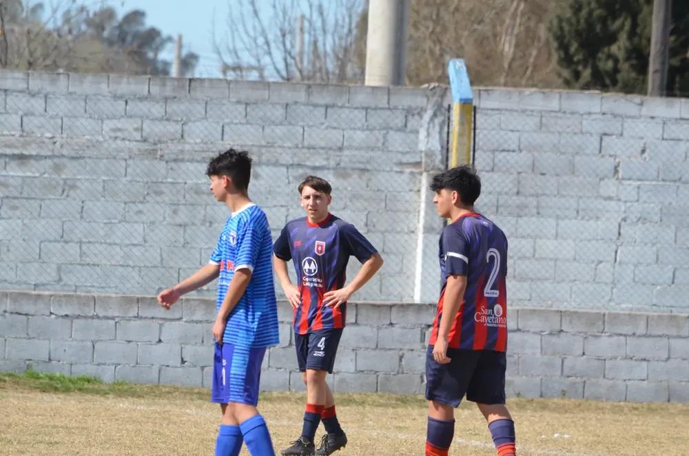 Infanto Juveniels Centro Social Roncedo Defensores Accion Juvenil (77)