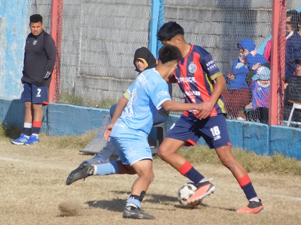 Centro Social vs Deportivo Municipal Adelia María  (36)