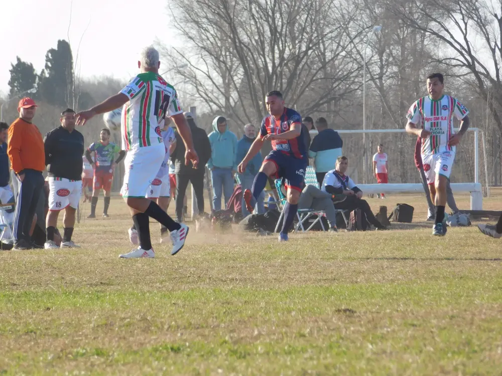 Los Profesionales +43 (23)