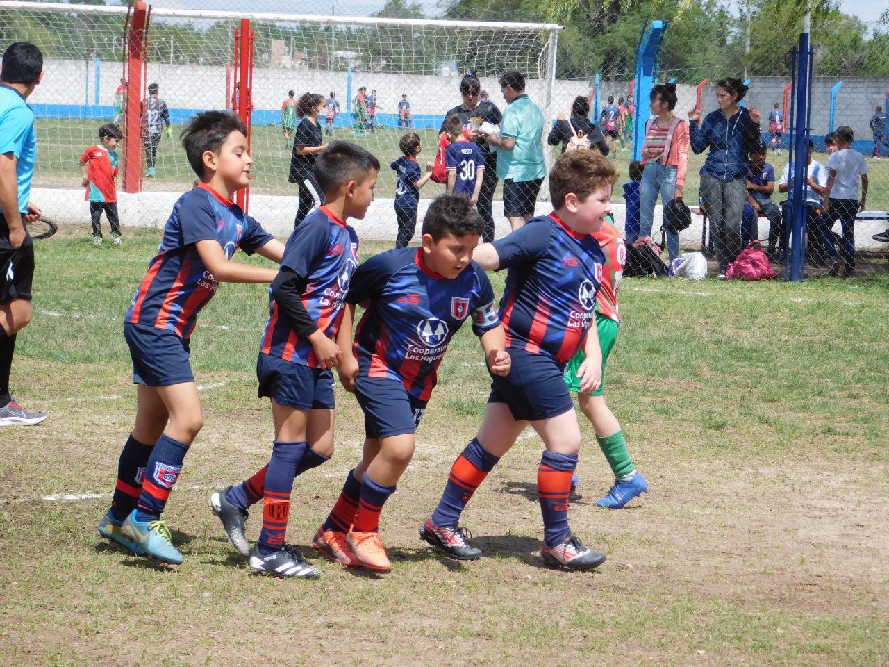 Centros Social Juveniles vs Juventud Unida Vuelta (76)