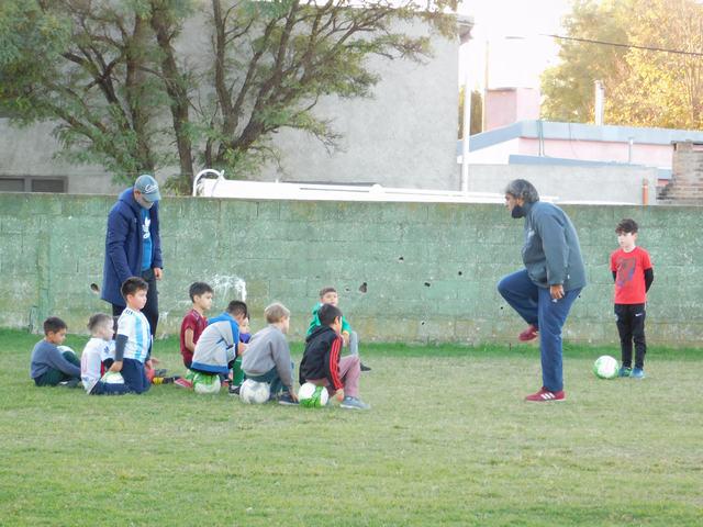 POLIDEPORTIVO MAYO (12)