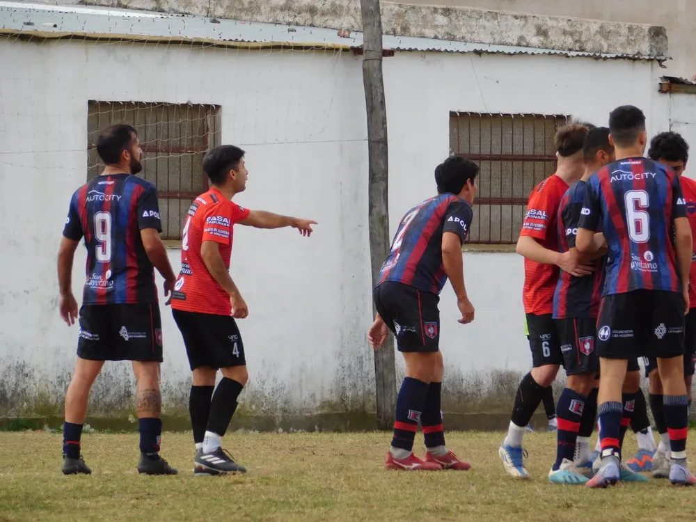 Fecha 10 Los Incas vs Centro Social (33)