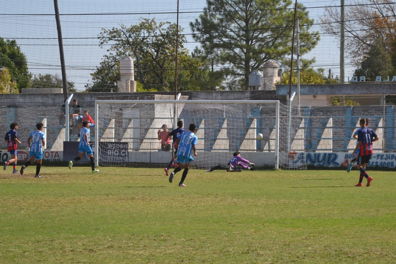 Centro Social B vs Alberdi (25)