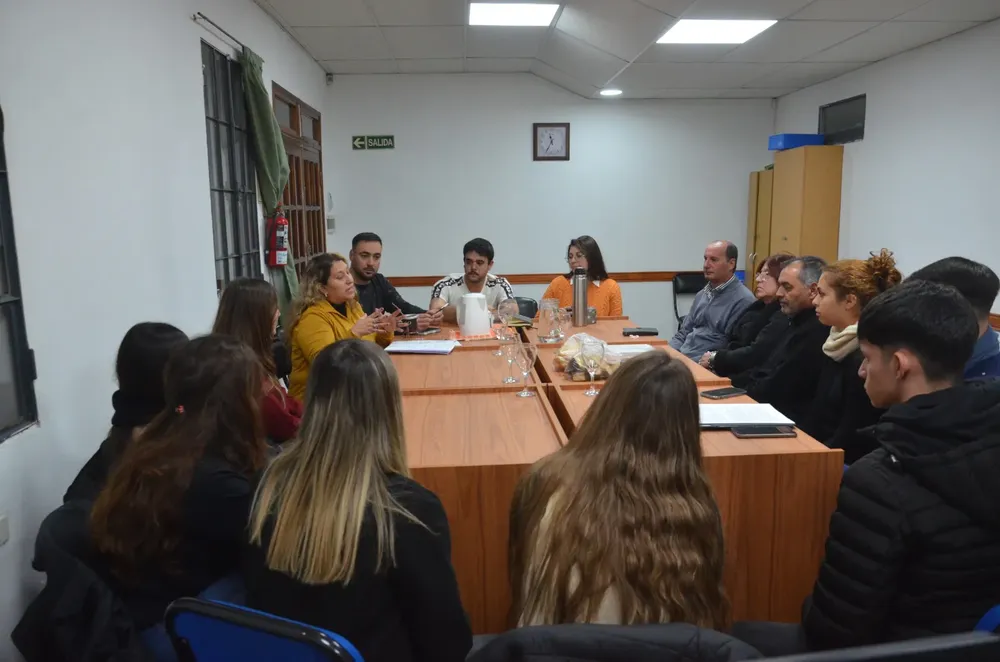 PARLAMENTARIA ESTUDIANTIL (3)