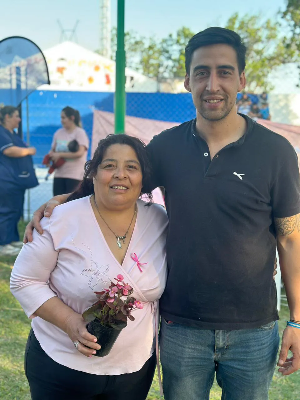 OCTUBRE ROSA PLAZA (3)