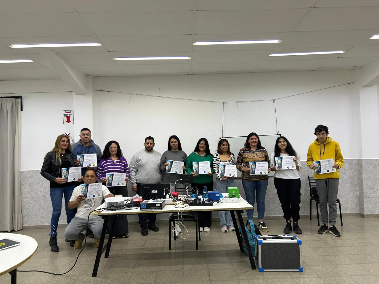 REPARACION DE CELULARES CIERRE  (3)