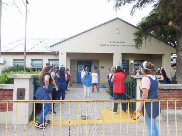 ESCUELA JORGE NEWBERY (12)