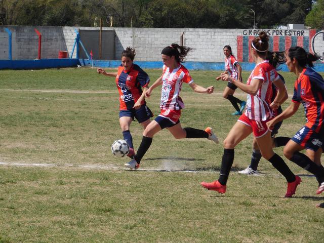 FEMENINO SPORTIVO MUNICIPAL (81)