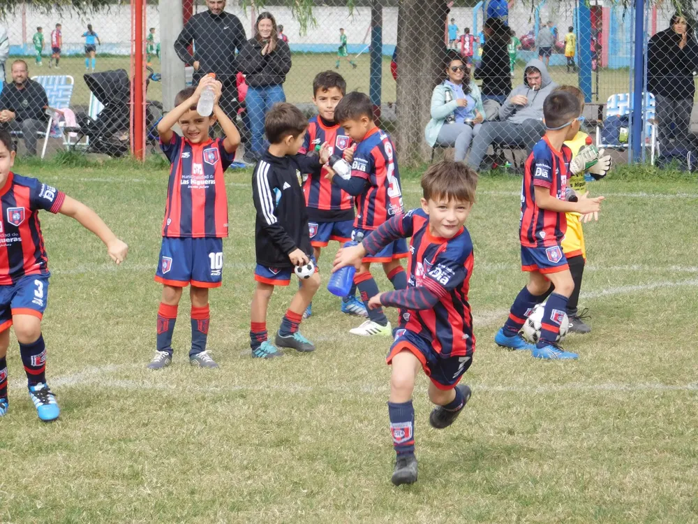 Infanto Juvenil Centro Social Banda Norte Belgrano Ateneo Vecinos (244)