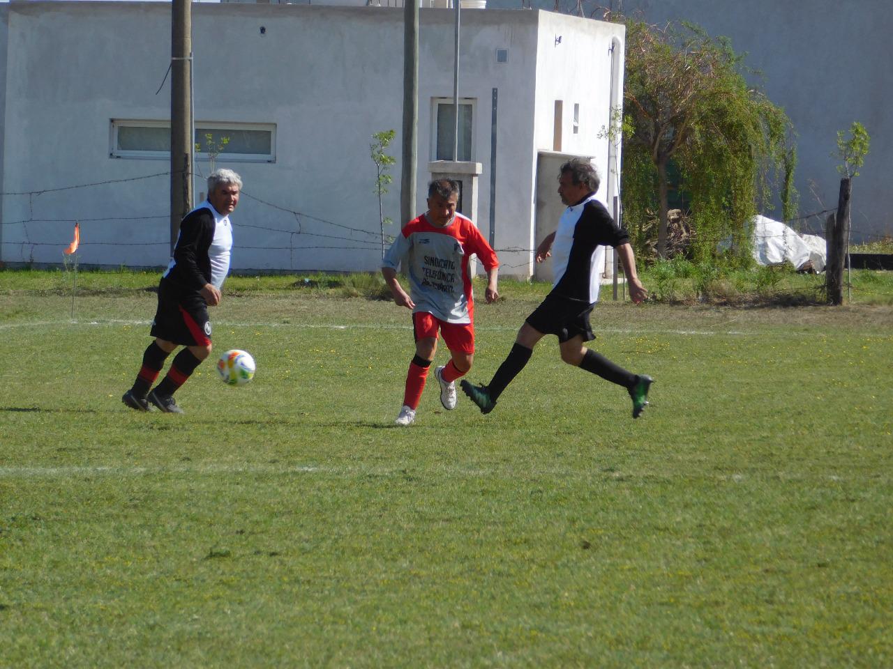 Liga Senior de Las Higueras Fecha 2 (19)