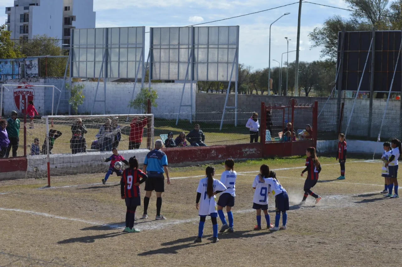 Centro Social vs Correos vs Defensores de Alberdi Socialeritas (22)