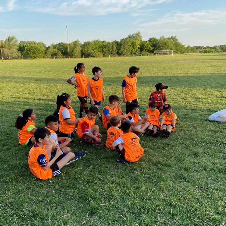 ENCUENTRO PEQUEÑOS GIGANTES (2)