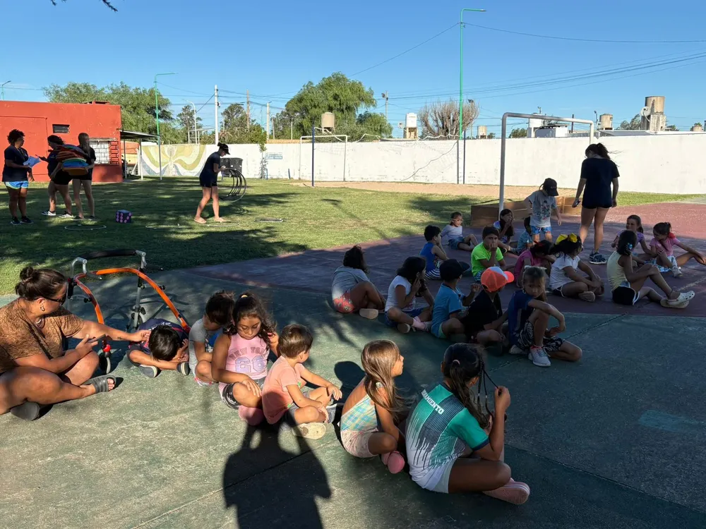 ACANTONAMIENTO PEQUES (3)