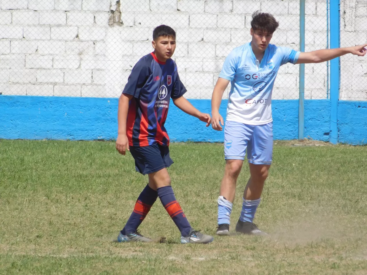 Centro Social Las Higueras Correos y Telecomunicaciones Deportivo Municipal Adela María (156)
