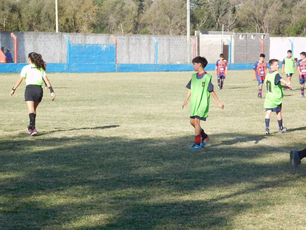 Infantiles Juveniles Centro Social San Lorenzo Bulnes Ateneo Vecinos Argentinso Jrs (66)