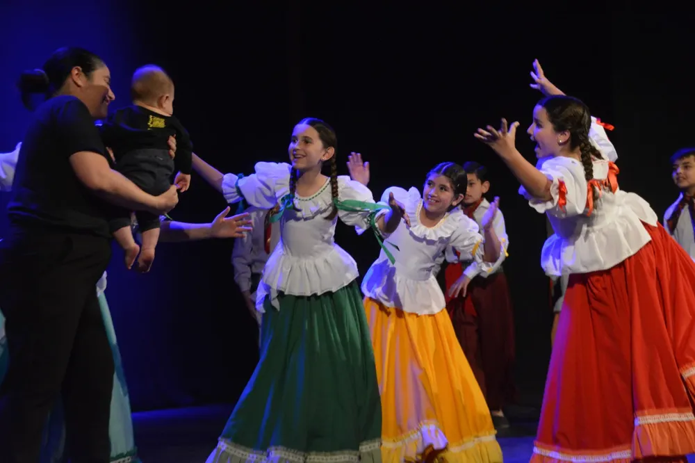 ABRIENDO SURCOS (5)