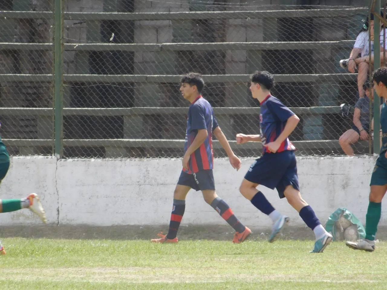 Centro Social Banda Norte B Correos y Telecomunicaciones (122)