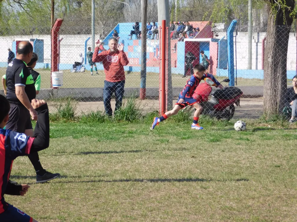 Centro Social Banda Norte Correos Renato Cesarini (153)