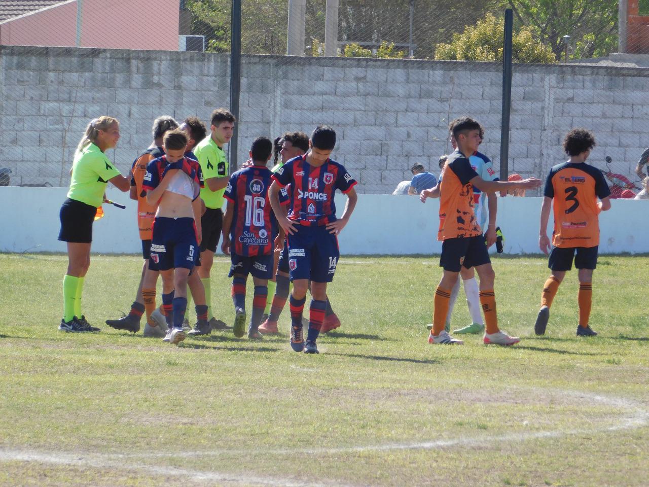 Renato Cesarini vs Centro Social (8)