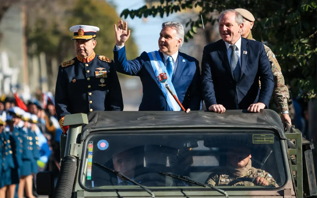 DESFILE CIVICO MILITAR (17)