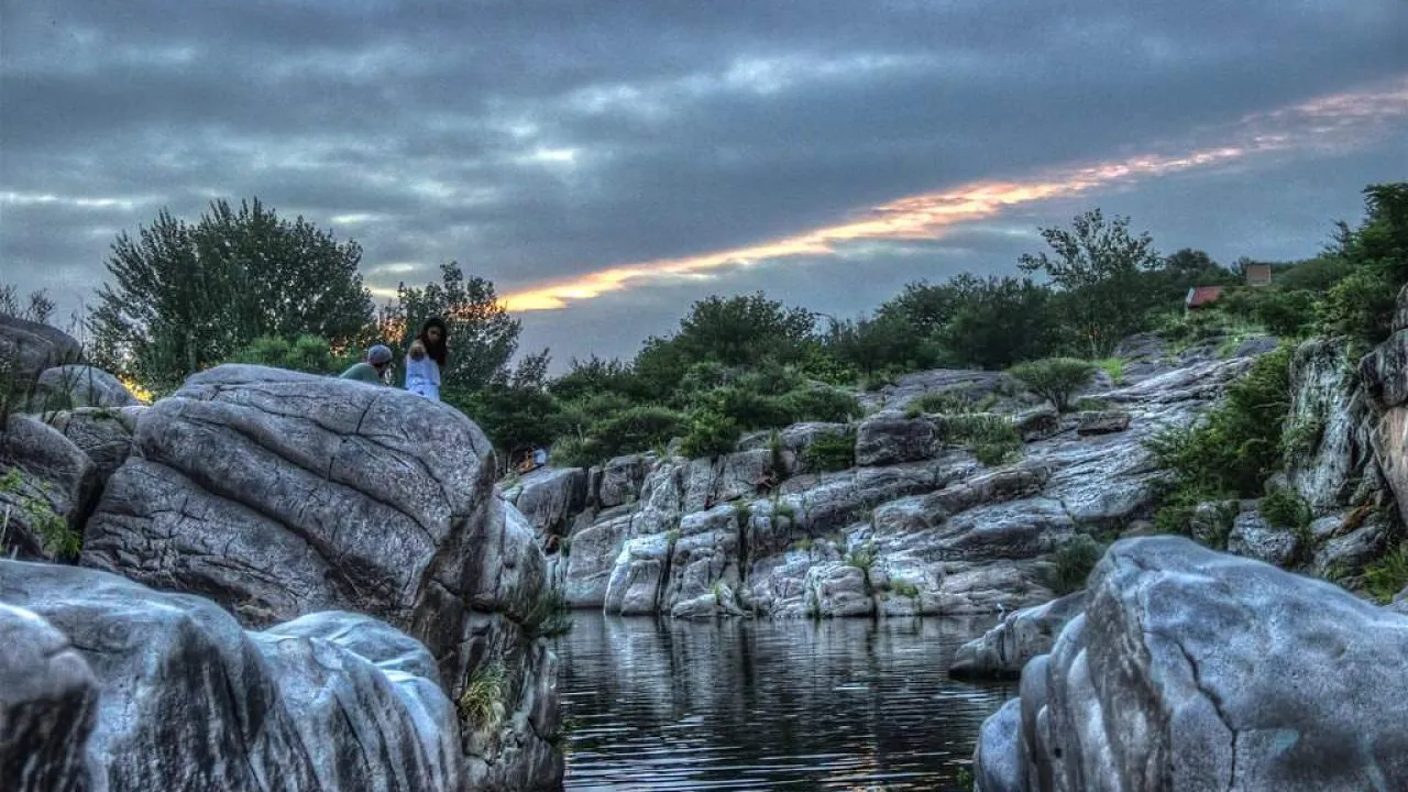 Balneario-los-elefantes-mina-clavero-cordoba-01-opt-1280x720