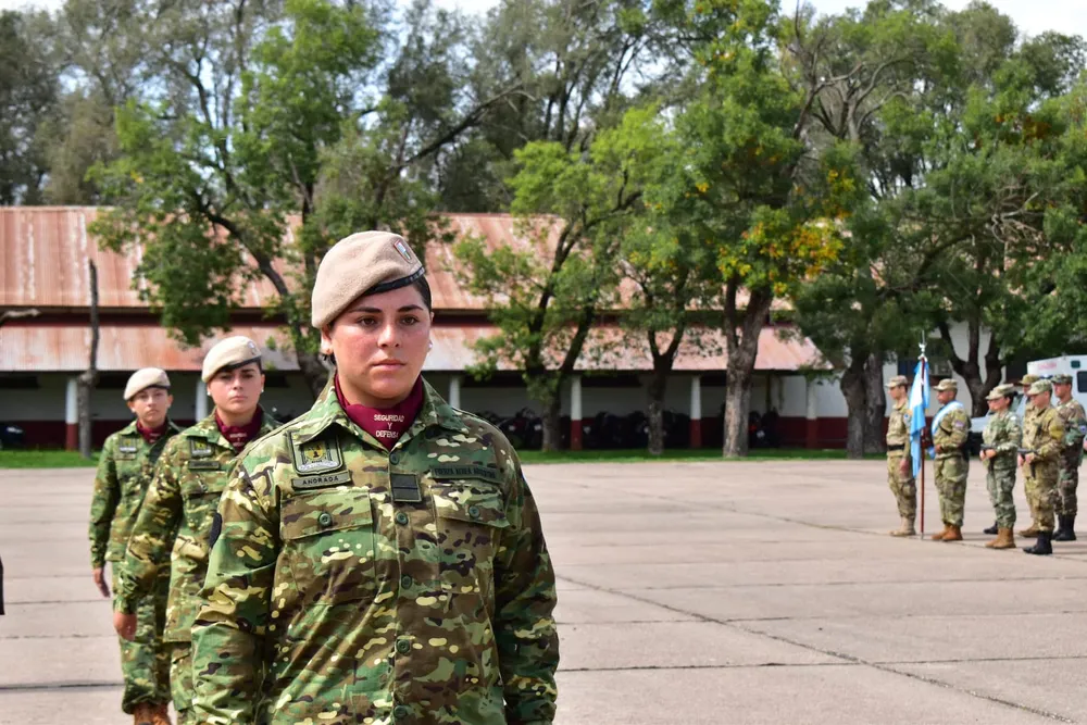 SOLDADOS VOLUNTARIOS (8)