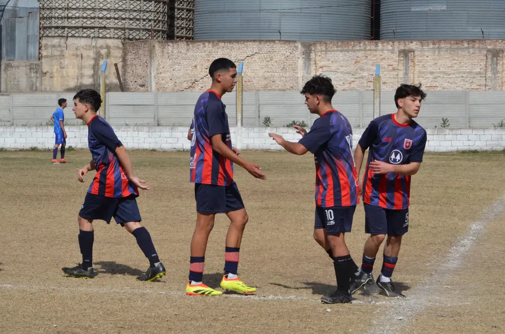 Infanto Juveniels Centro Social Roncedo Defensores Accion Juvenil (74)