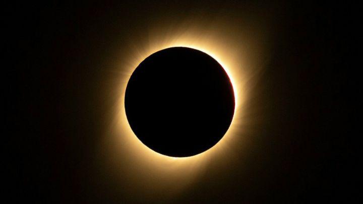ECLIPSE1