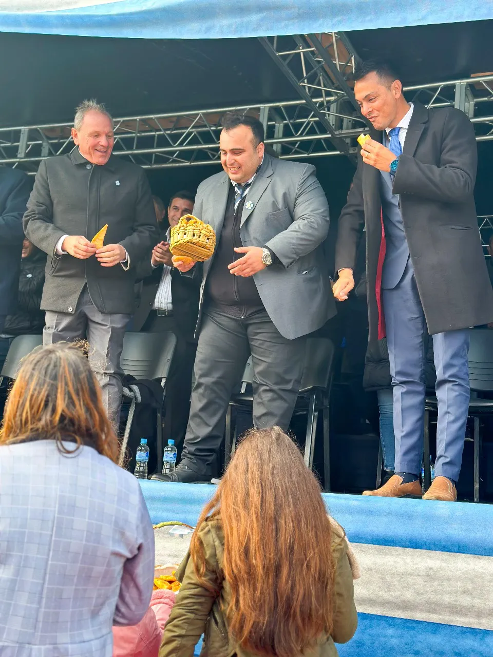 25 DE MAYO (41)
