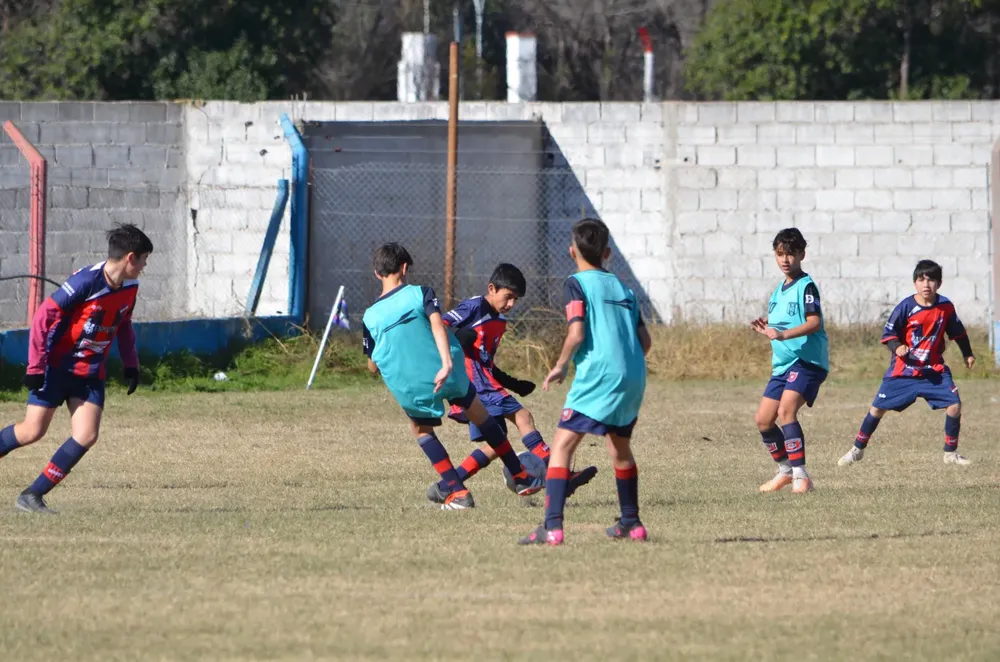 Centro Social San Lorenzo Bulnes Talleres Las Acequias Los Incas Achiras (123)