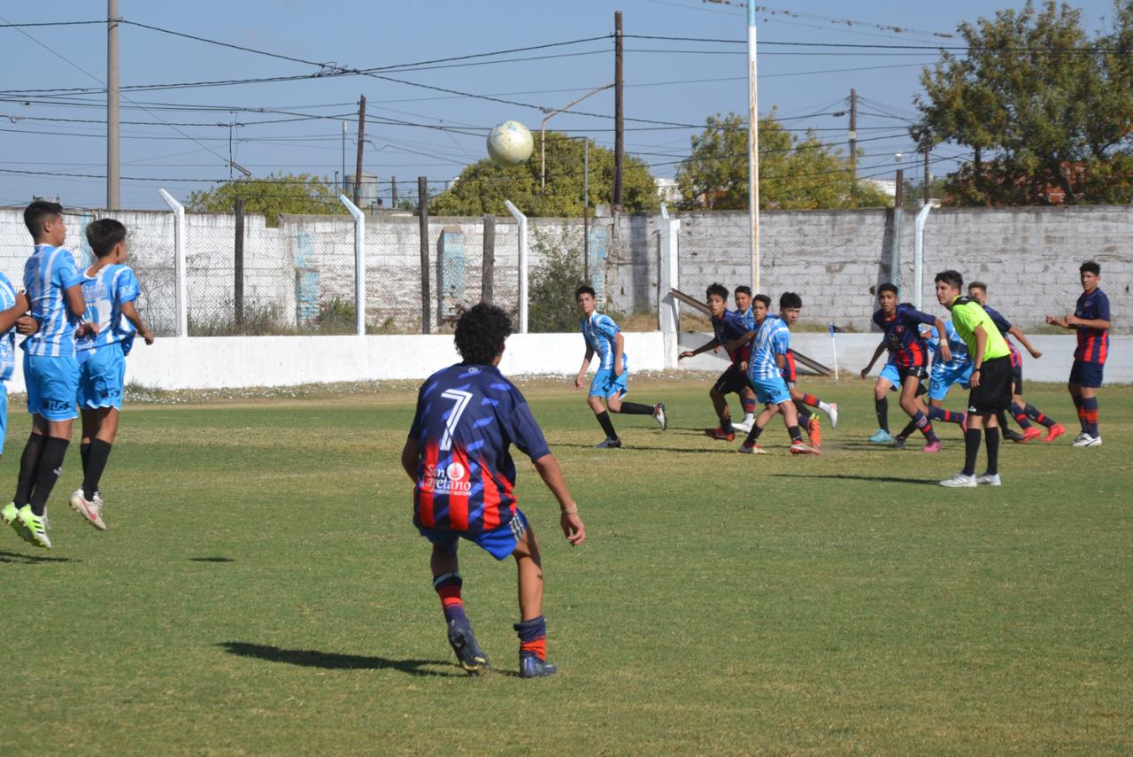 Centro Social B vs Alberdi (8)
