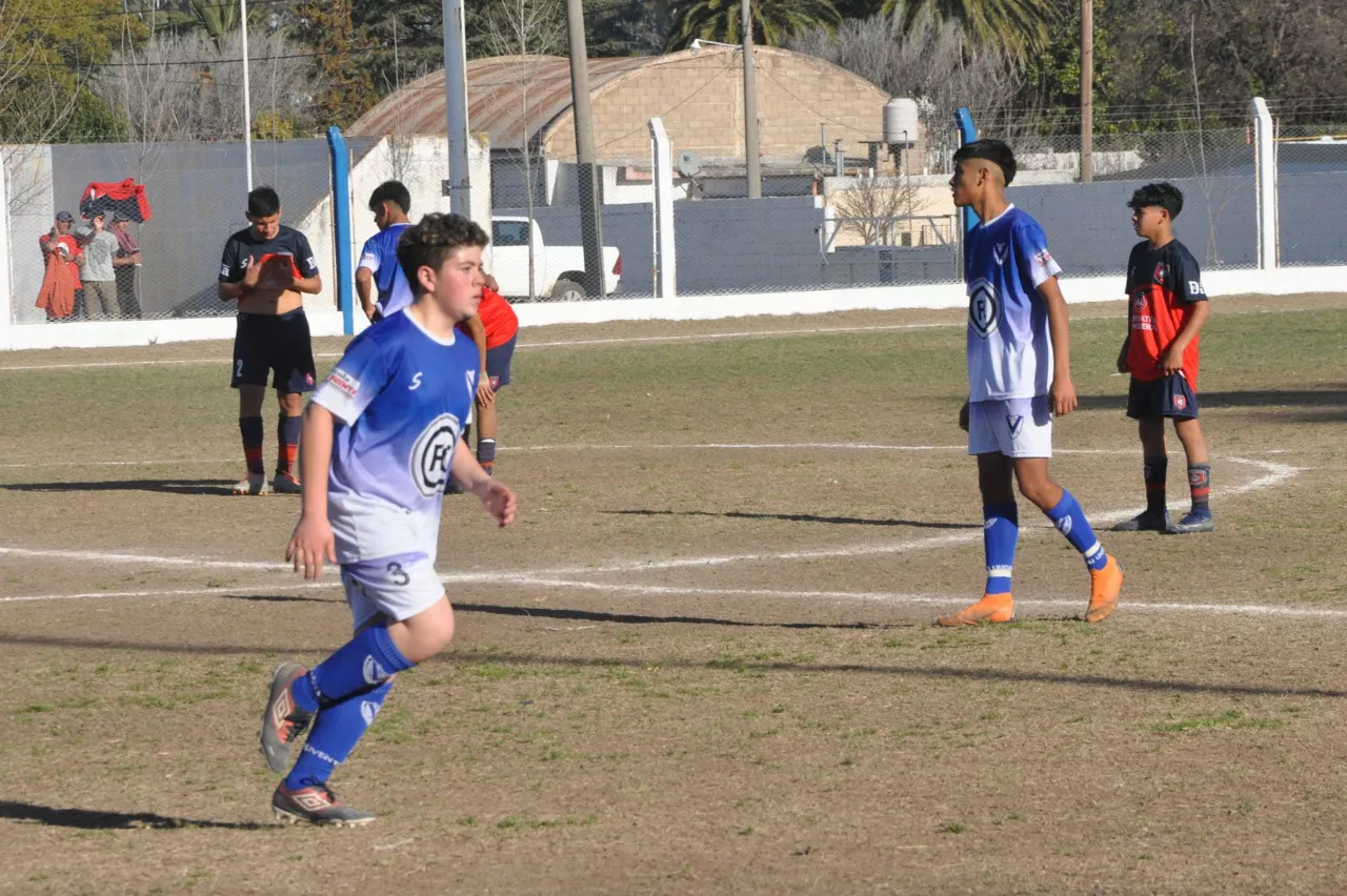 Centro Social vs Municipal Adelia María vs Juventud Unida (164)