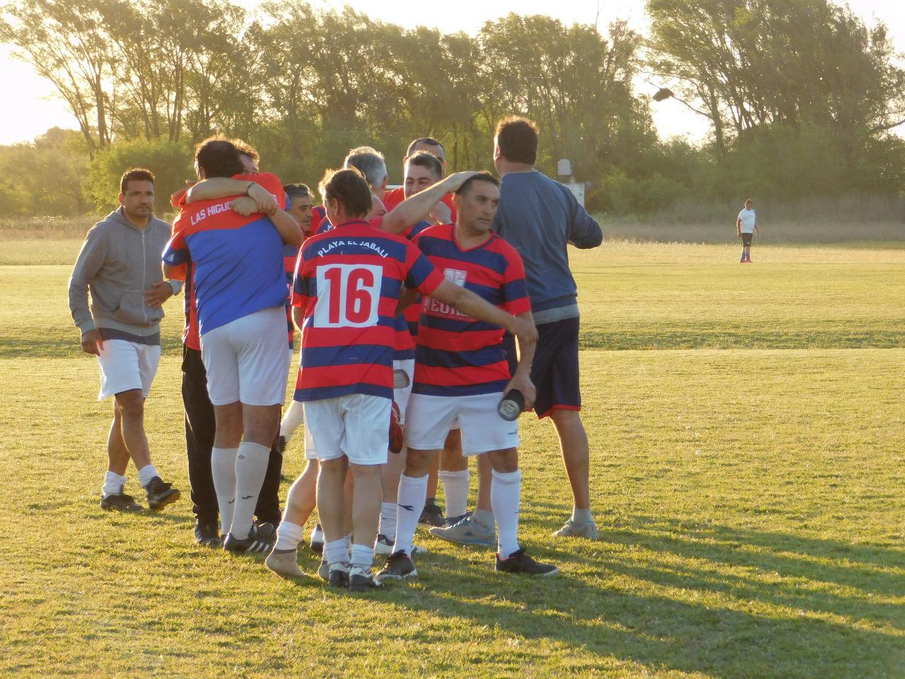 Profesionales Senior Campeones (32)