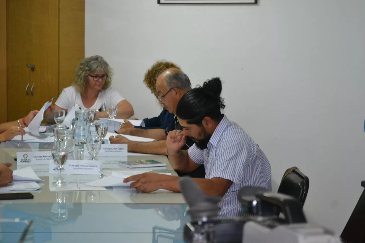 WhatsApp Image 2022-12-02 at 12.37.01 (4)