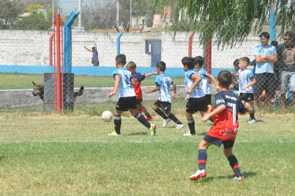 Centro Social Blaugranas vs Alberdi (21)