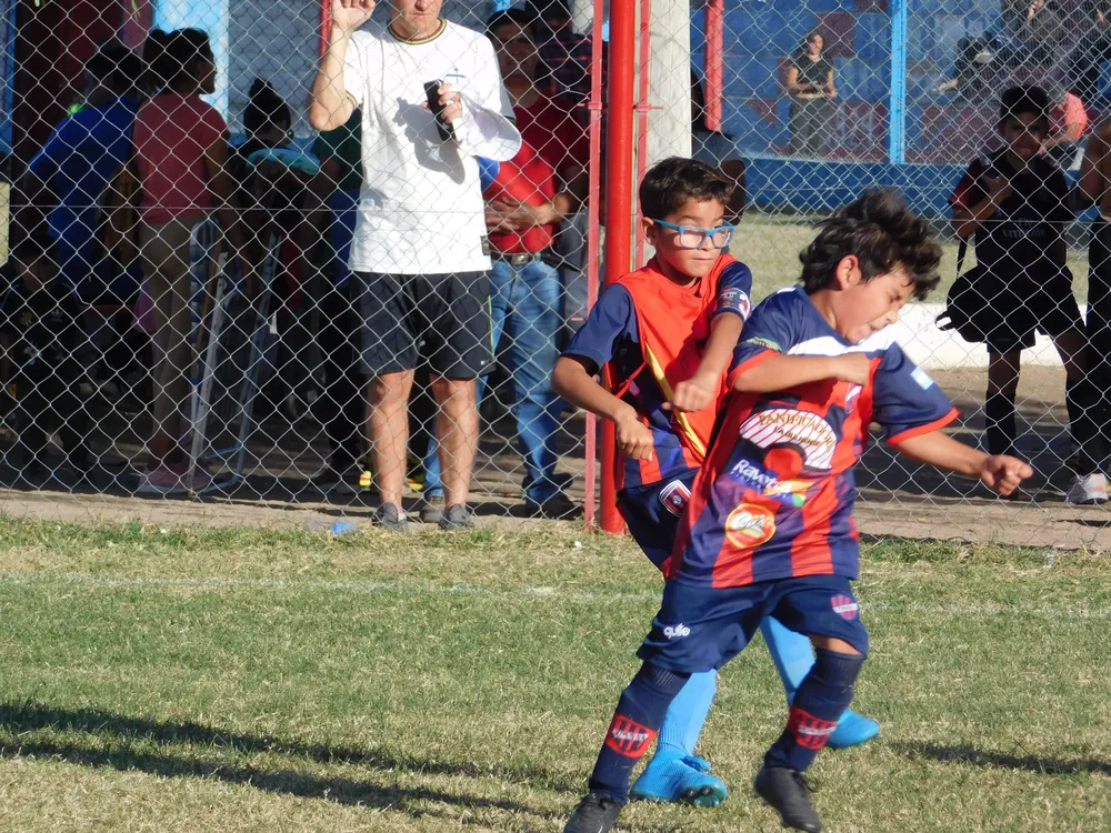 Infantiles Juveniles Centro Social San Lorenzo Bulnes Ateneo Vecinos Argentinso Jrs (89)