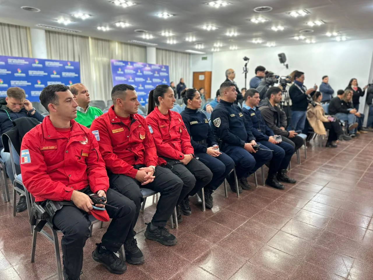 SABORES Y SABERES CONFERENCIA (4)