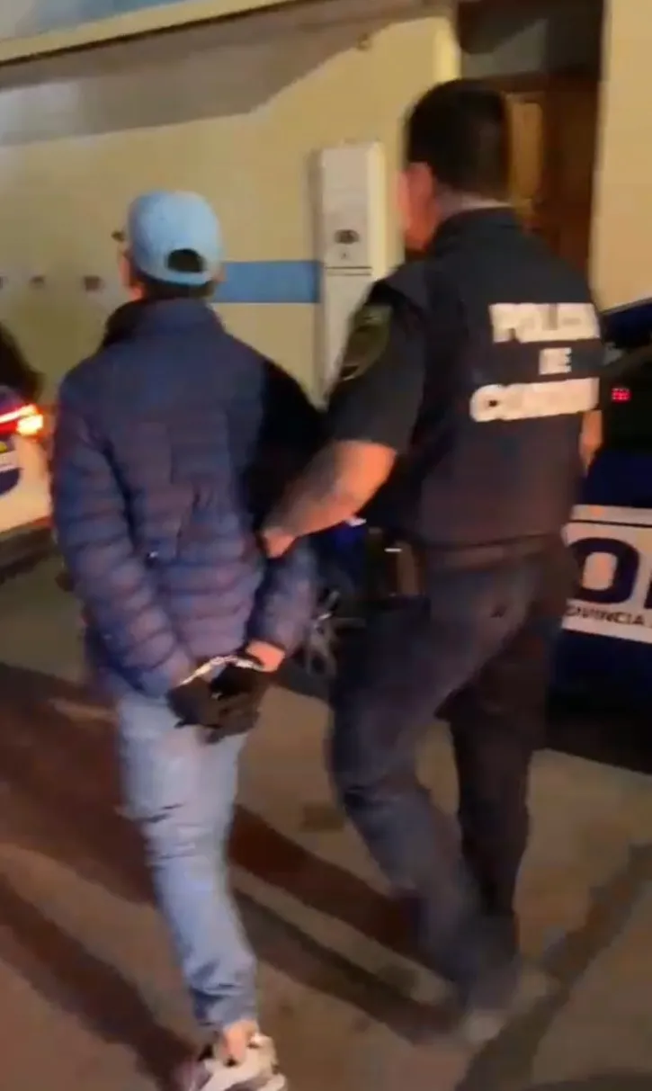 DETENIDO