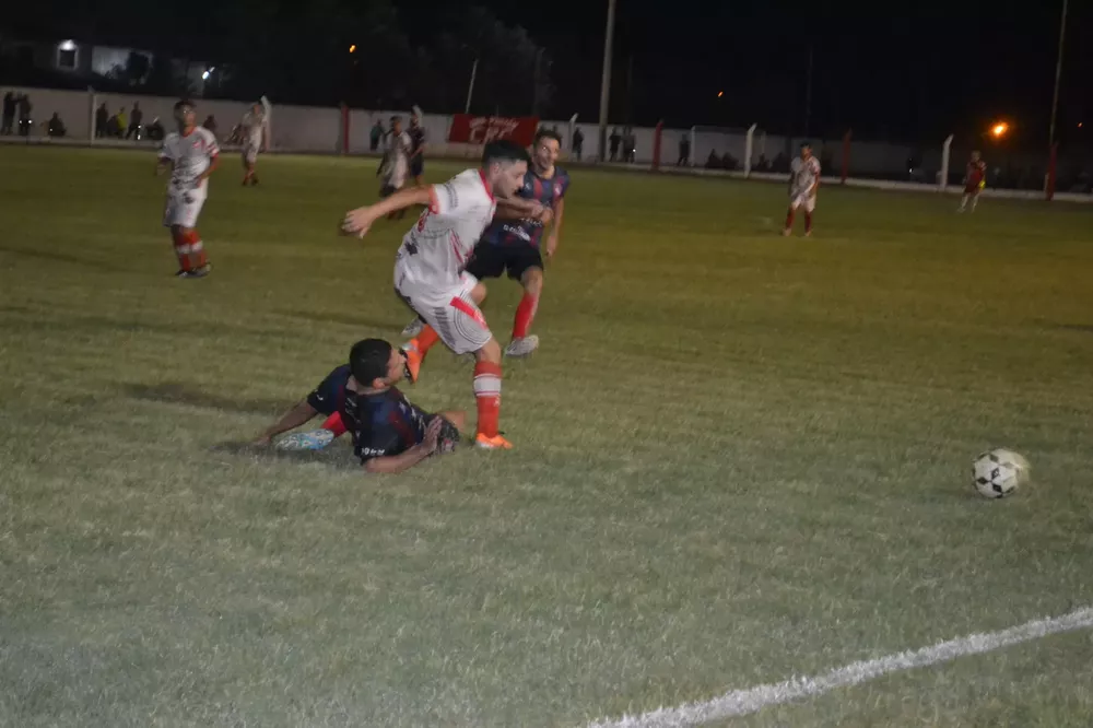 Fecha 3 Centro Social vs Confraternidad (12)
