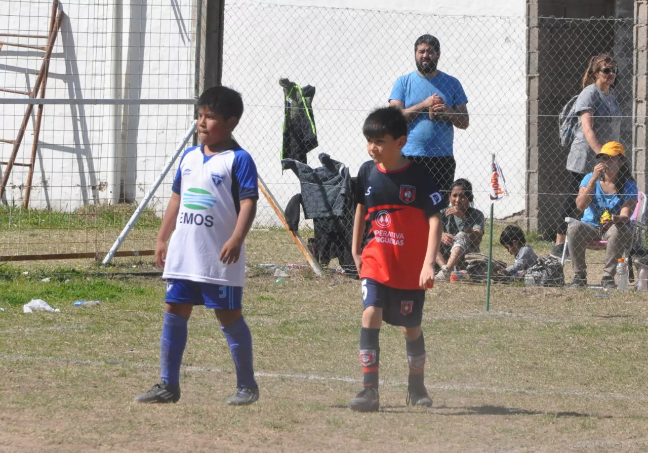 Centro Social vs Defensores de Alberdi vs Juventud Unida Río Cuarto (155)