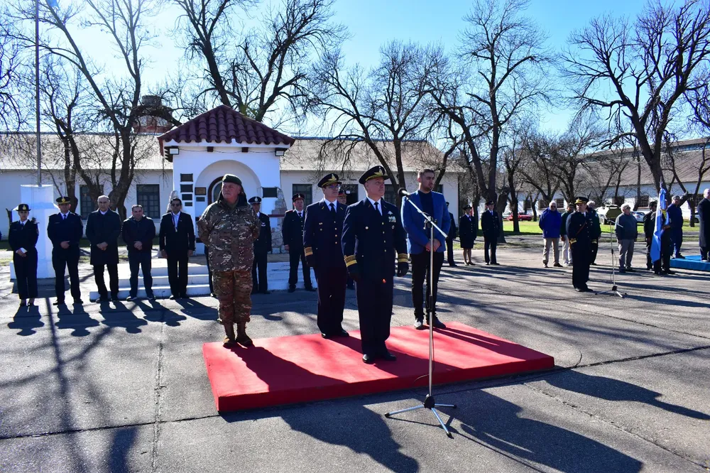 ANIV AREA MATERIAL (3)