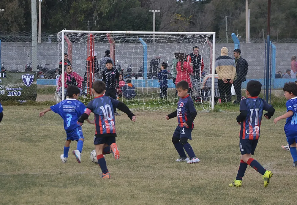 Centro Social vs Correos vs Defensores de Alberdi Socialeritas (92)