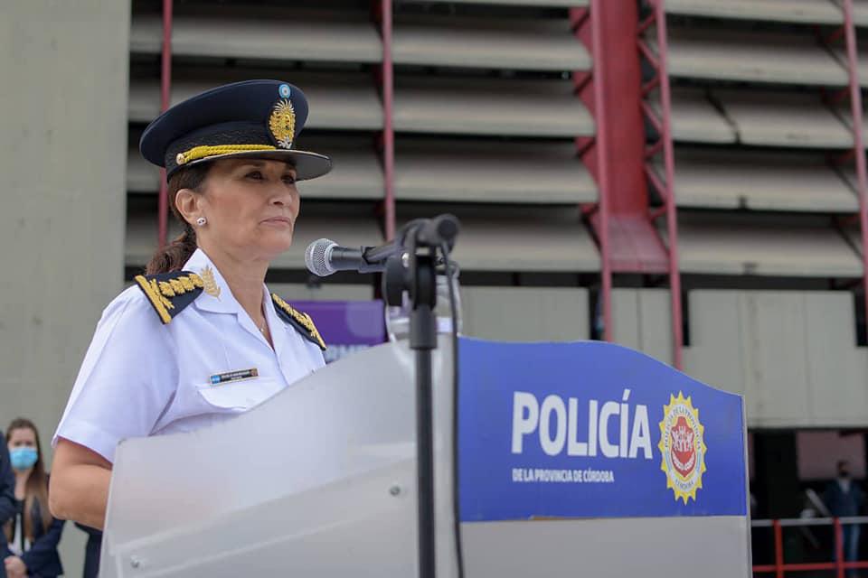 POLICIA3