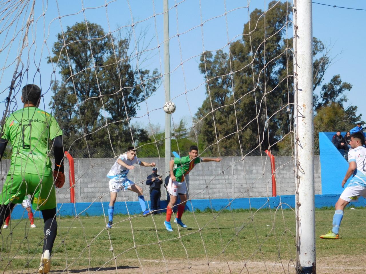 Centro Social vs Santa Paula (31)