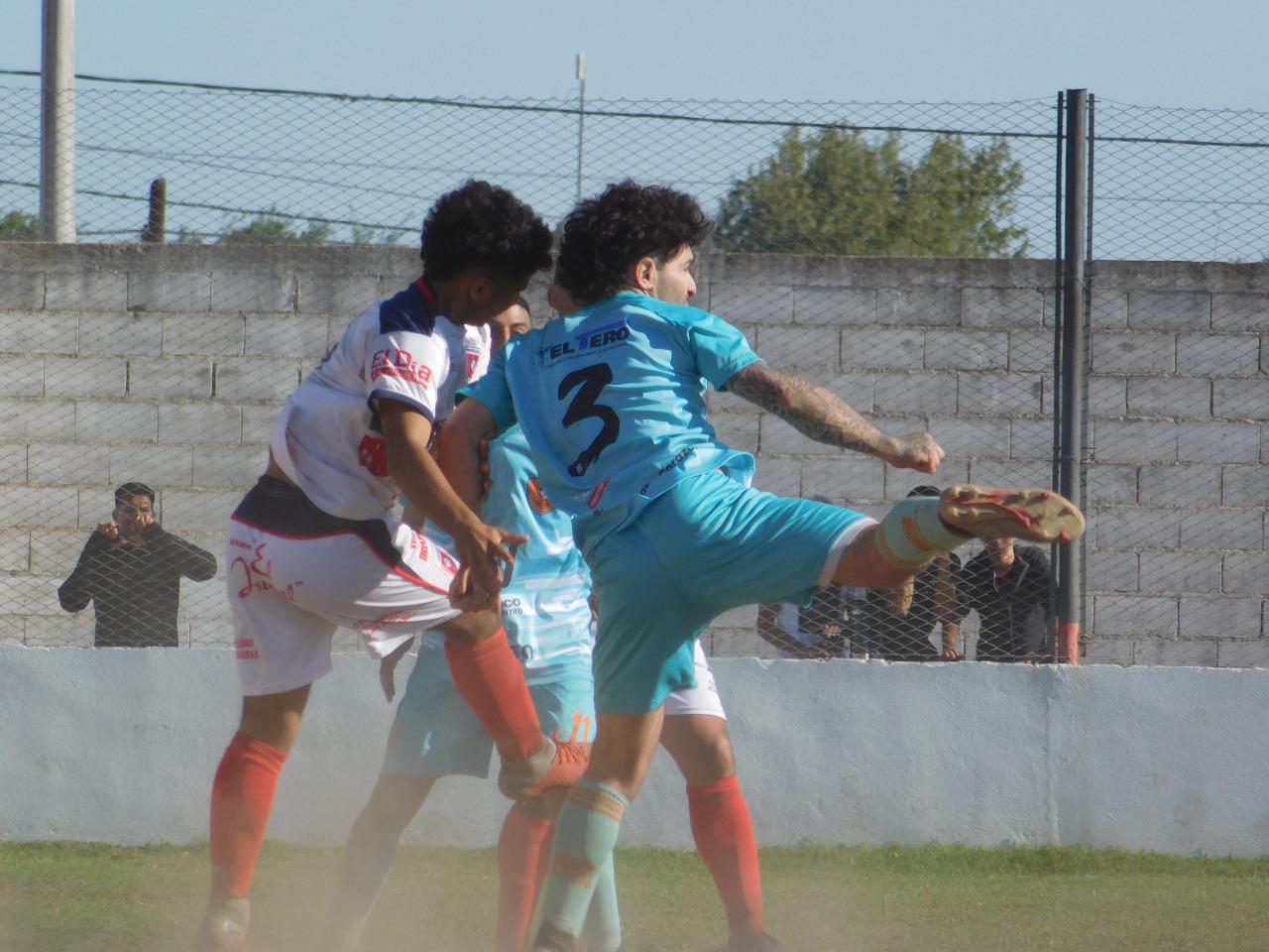 Renato Cesarini vs Centro Social (29)