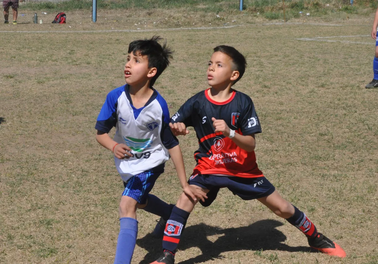 Centro Social vs Defensores de Alberdi vs Juventud Unida Río Cuarto (148)