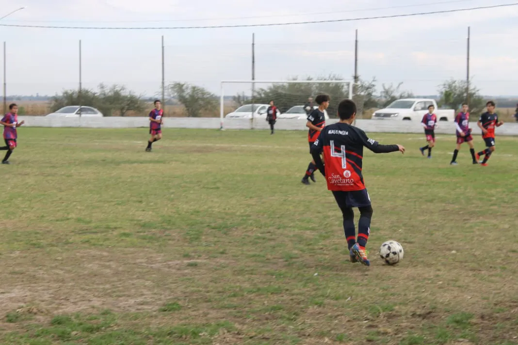 Fecha 10 Infantiles Juveniles Centro Social Fusión FC Atenas B (29)