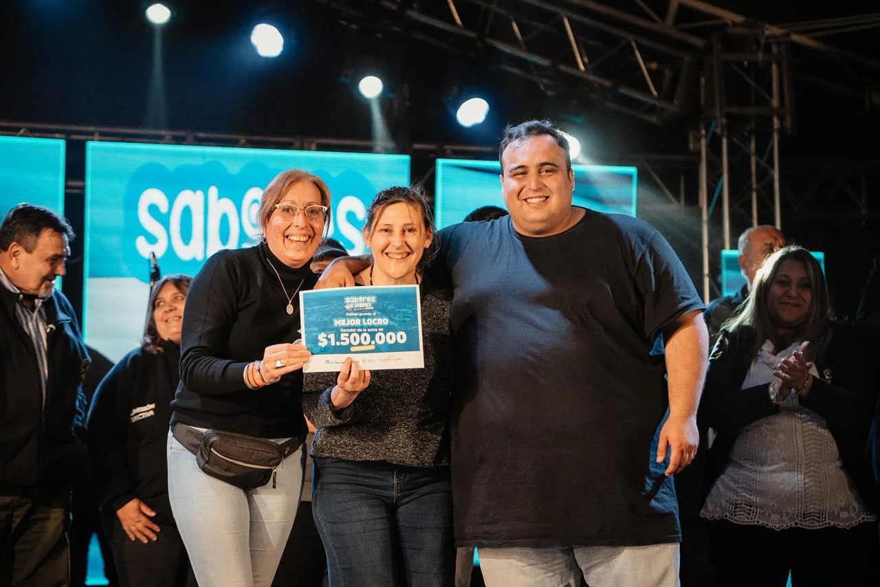PREMIO (9)